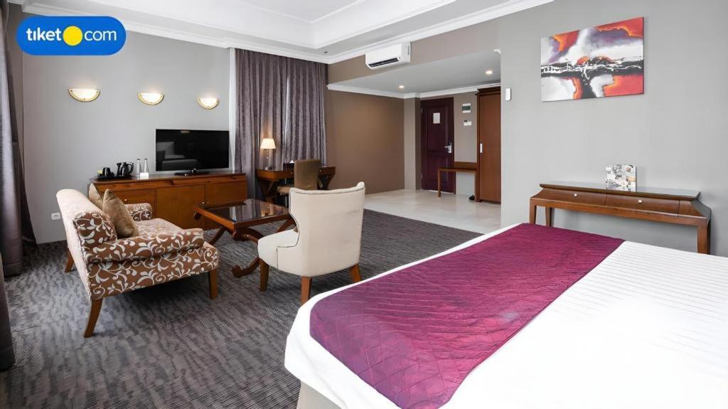 The Mirah Hotel Bogor Exterior foto